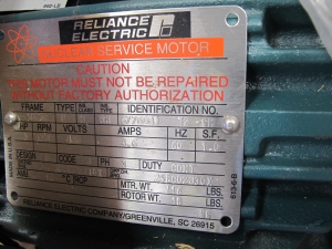 MOTOR, ELECTRIC TYPE, 3 HORSEPOWER, 460VAC 3 PHASE 60HZ ELEC RATING, 1730 RPM, 182TC FRAME, 4.6 AMPS, TEFC ENCLOSURE, CONTINUOUS DUTY, 1.0 SERVICE FACTOR, 1-1/8" DIA SHAFT. FACE MOUNT, WITH SLOT KEY INSULATION CLASS 'H' TYPE 'RH',50C MAX AMBIENT TEMPERATURE NEMA DESIGN 'B' NEMA LOCKED ROTOR CODE 'J', PART # 6776089 (W-44) LOADING & HANDLING FEE $15-